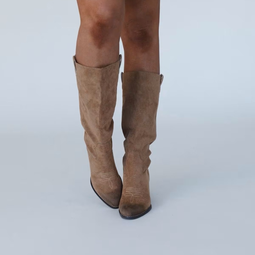 Three Bird Nest Tan Heeled Boots